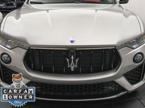 Used 2020 Maserati Levante S GranSport image 28