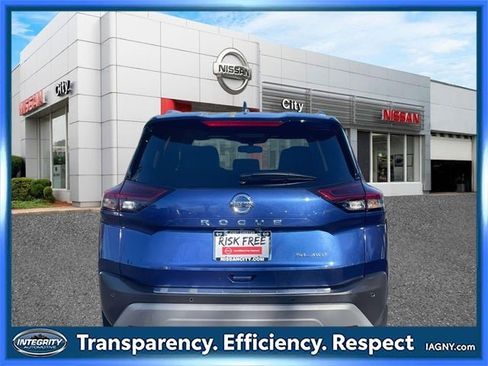 Certified 2021 Nissan Rogue SL image 7