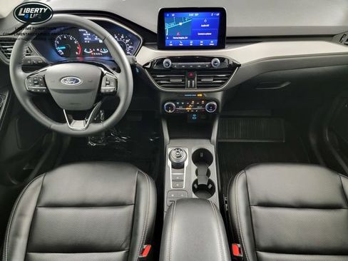 Certified 2022 Ford Escape SEL AWD/4WD image 22