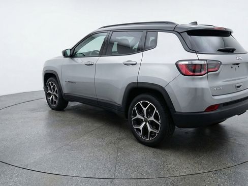 Used 2025 Jeep Compass Limited AWD/4WD image 6