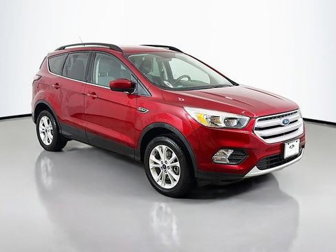 Used 2018 Ford Escape SE AWD/4WD image 38