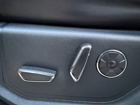 Used 2019 Ford F350 Platinum w/ Platinum Ultimate Package image 21