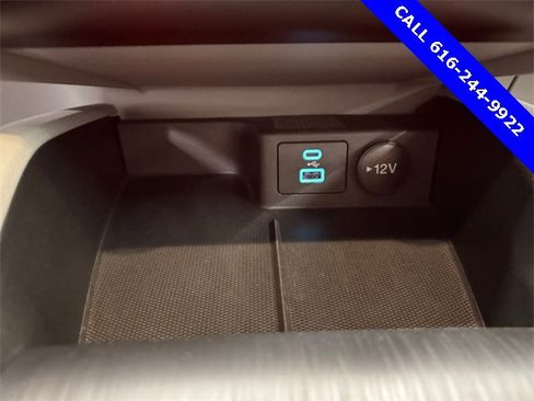 Used 2023 Ford Escape Active image 18