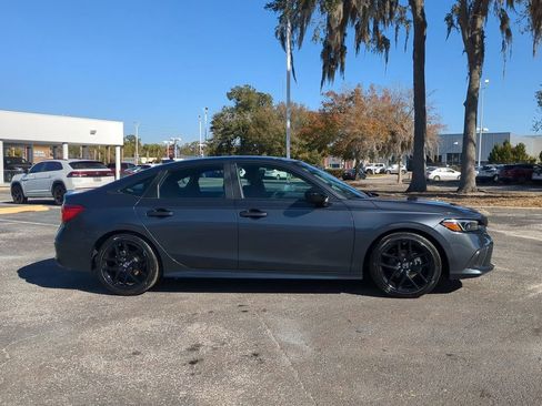 Used 2024 Honda Civic Sport image 3