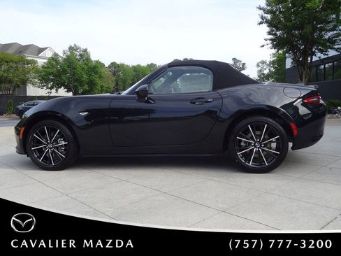 New 2026 MAZDA MX-5 Miata Grand Touring w/ Weather Package image 31