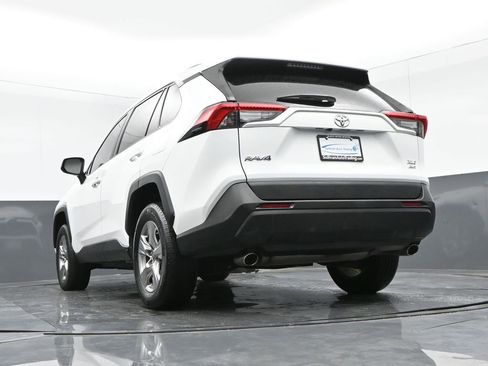 Used 2022 Toyota RAV4 XLE w/ Convenience Package image 53