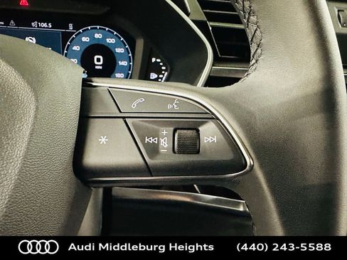 Certified 2025 Audi Q3 2.0T Premium Plus w/ Premium Plus Package image 20
