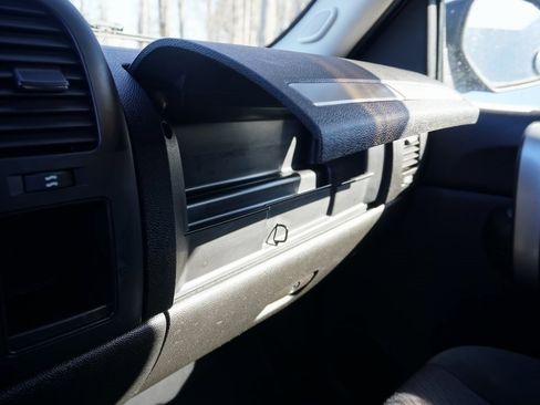 Used 2009 Chevrolet Silverado 1500 LT image 27