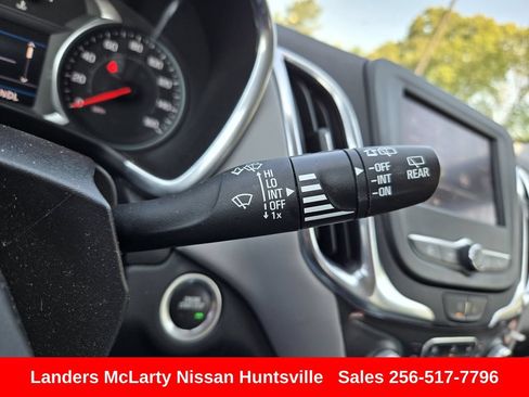 Used 2024 Chevrolet Equinox LT AWD/4WD image 23