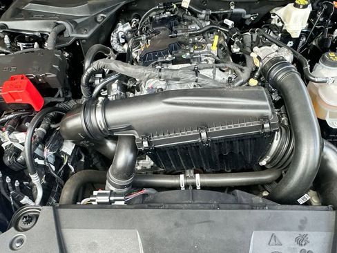 Used 2025 Ford Mustang Premium RWD image 12