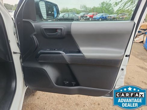 Used 2021 Toyota Tacoma SR image 15