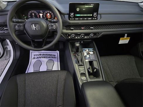 New 2025 Honda Accord SE image 23