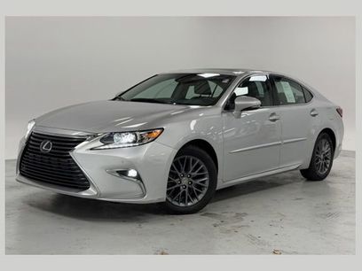 Used 2018 Lexus ES 350 w/ Navigation System Package