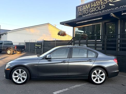 Used 2014 BMW 335i xDrive Sedan AWD/4WD image 3