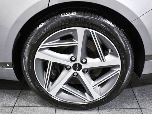 Used 2025 Genesis G80 3.5T Sport AWD/4WD image 8