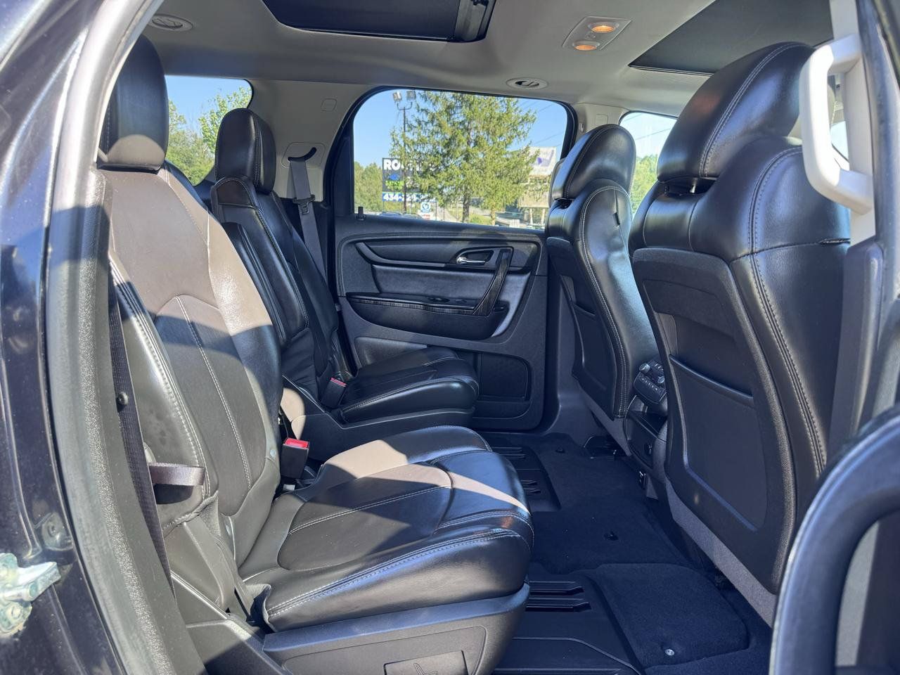 Used 2014 GMC Acadia SLT FWD image 17