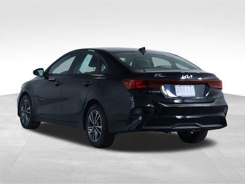 Used 2023 Kia Forte LXS FWD image 10