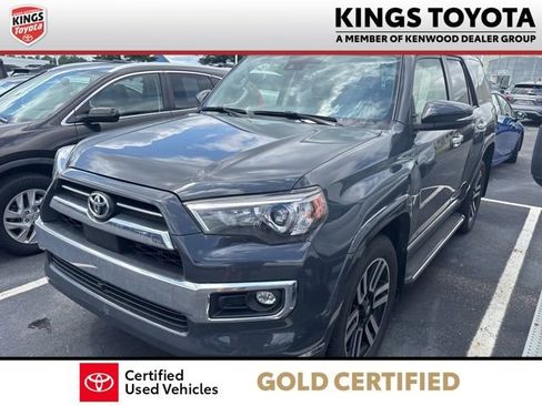 Used 2024 Toyota 4Runner Limited AWD/4WD image 4