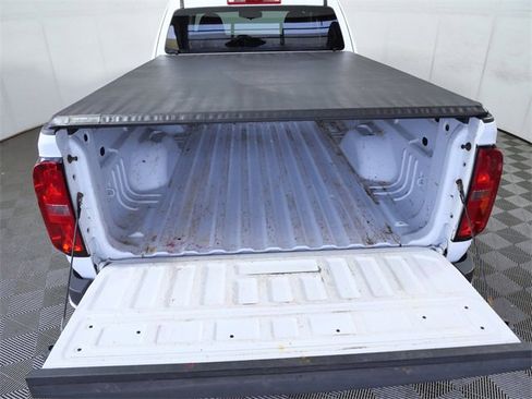Used 2015 Chevrolet Colorado W/T image 10