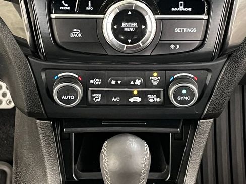 Used 2019 Acura ILX FWD image 24
