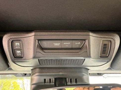 Used 2025 Jeep Wrangler Unlimited Sport S 4xe AWD/4WD image 42