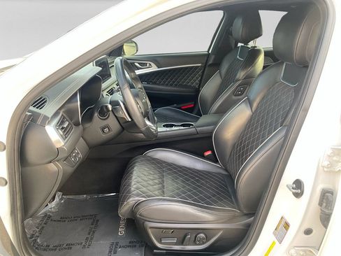 Used 2020 Genesis G70 3.3T w/ Sport Package RWD image 21