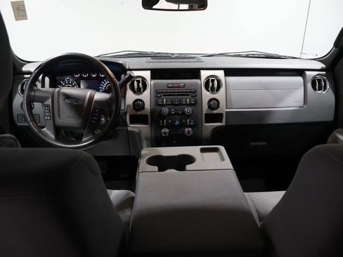 Used 2011 Ford F150 XLT w/ XLT Chrome Pkg image 19