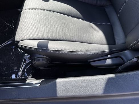 New 2026 MAZDA MX-5 Miata RF Grand Touring RWD image 39