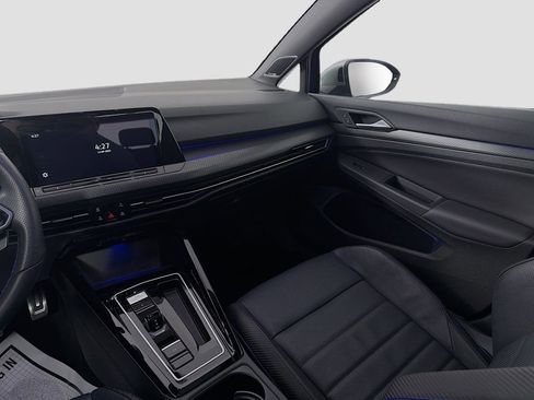 Used 2024 Volkswagen Golf R w/ MDO Package image 25