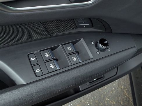 Used 2024 Audi e-tron GT Premium Plus AWD/4WD image 13