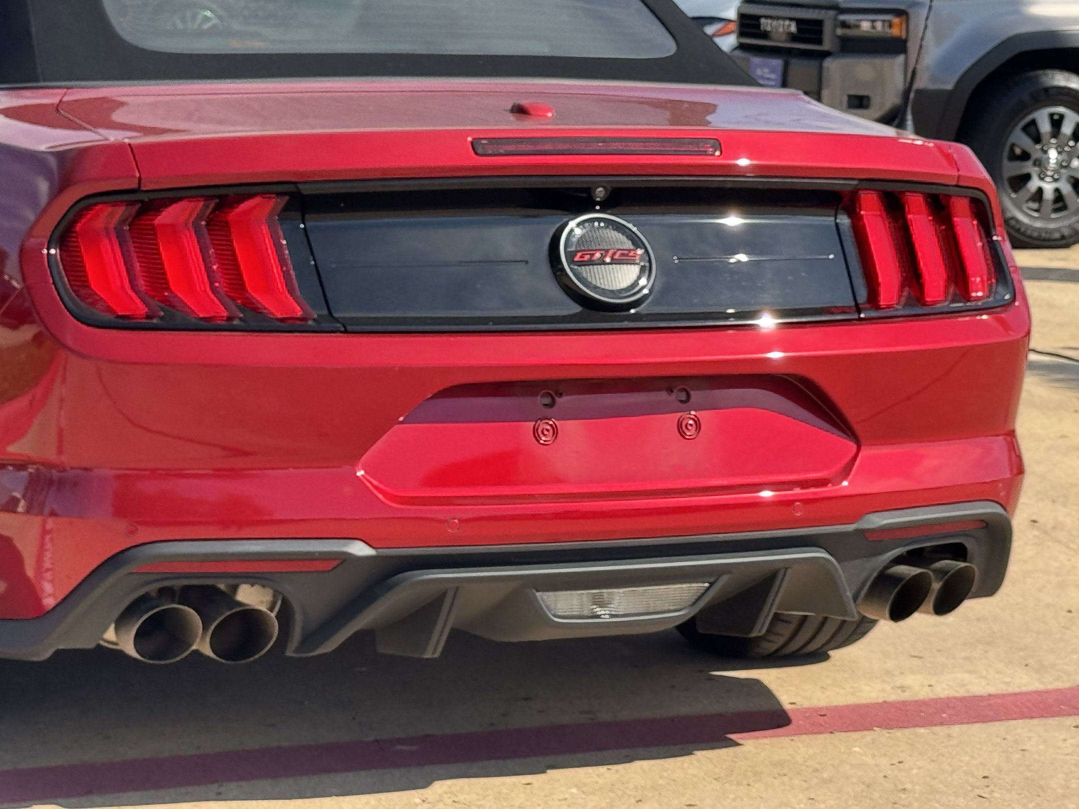 Used 2023 Ford Mustang GT Premium w/ GT Performance Package RWD image 10