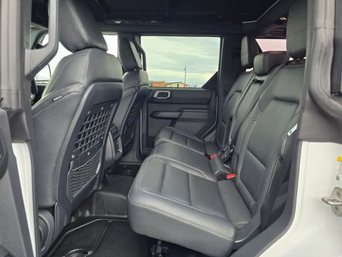 New 2026 Ford Bronco Badlands image 13