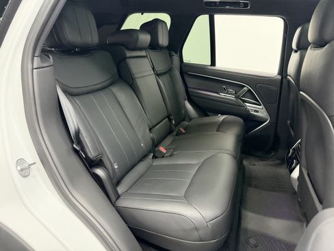 Used 2023 Land Rover Range Rover SE AWD/4WD image 10
