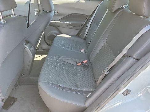 New 2024 Nissan Kicks SV w/ Interior Electronics Package image 16