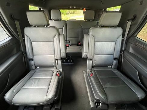 Used 2021 Chevrolet Tahoe LT AWD/4WD image 23