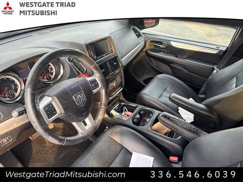 Used 2017 Dodge Grand Caravan GT FWD image 7