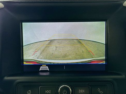Used 2021 GMC Terrain SLE w/ Driver Convenience Package AWD/4WD image 18