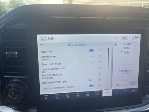 Used 2022 Ford F150 Lariat w/ Equipment Group 502A High image 18