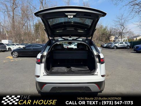 Used 2018 Land Rover Range Rover Velar S image 19