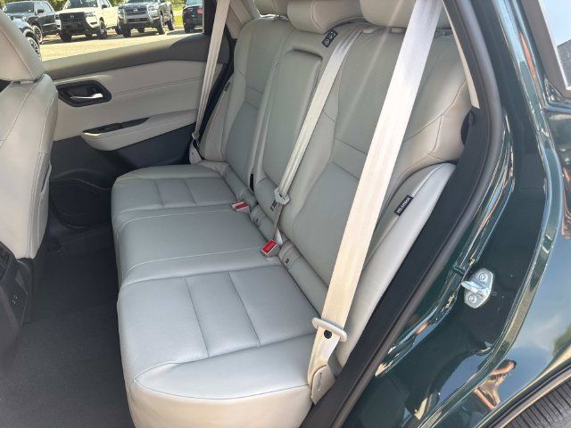 New 2026 Nissan Rogue Dark Armor FWD image 18
