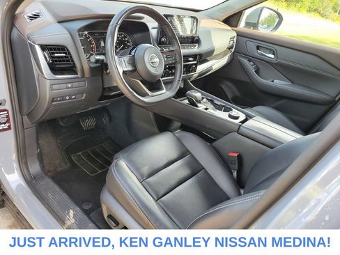 Certified 2023 Nissan Rogue SL w/ SL Premium Package AWD/4WD image 9