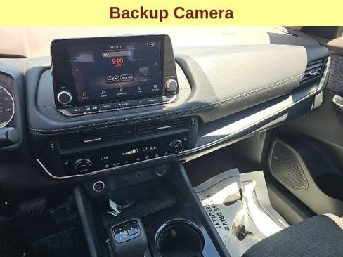 Used 2022 Nissan Rogue S AWD/4WD image 11