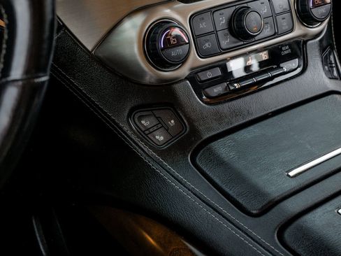 Used 2020 GMC Yukon Denali w/ Denali Ultimate Package image 26