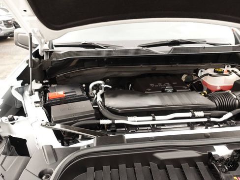 Used 2023 Chevrolet Silverado 1500 Custom image 54