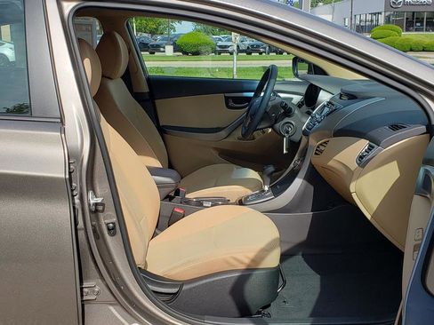 Used 2013 Hyundai Elantra GLS w/ Preferred Pkg FWD image 17