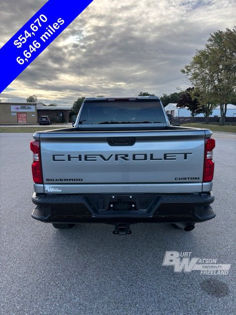 Used 2026 Chevrolet Silverado 2500 Custom w/ Custom Value Package AWD/4WD image 5