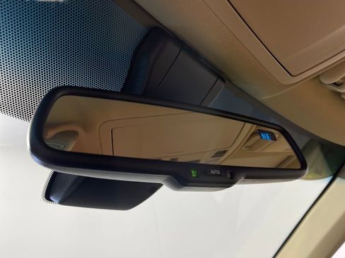 Used 2017 Toyota Camry XLE image 27