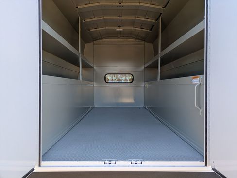 New 2026 Ford F550 4x4 Supercab Super Duty image 33