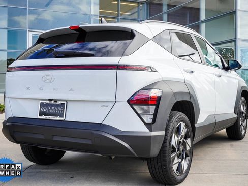 Used 2025 Hyundai Kona SEL image 9