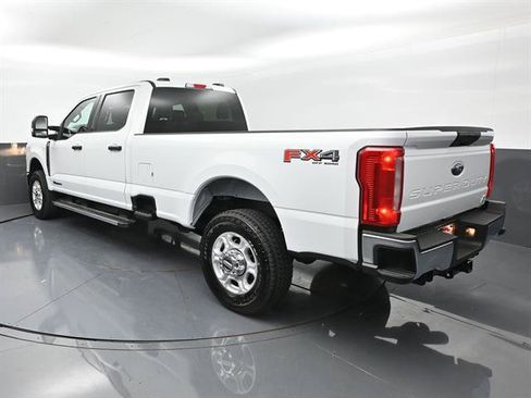 Certified 2026 Ford F350 XLT w/ FX4 Off-Road Package AWD/4WD image 4